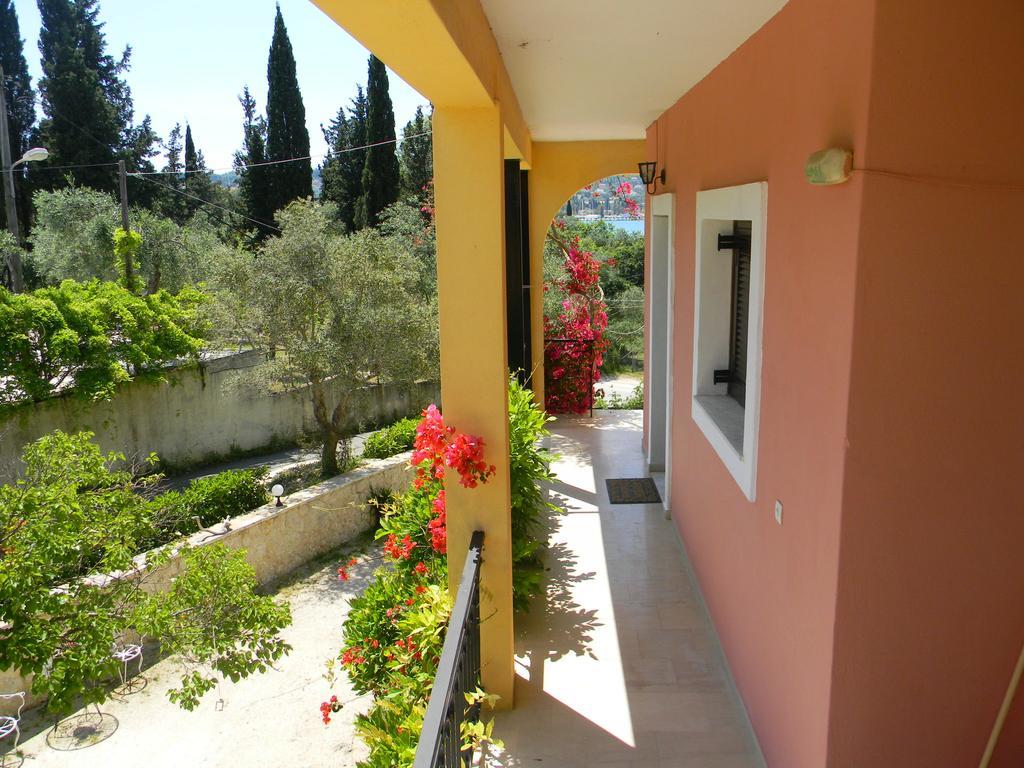 Villa Efterpi Контокали Экстерьер фото